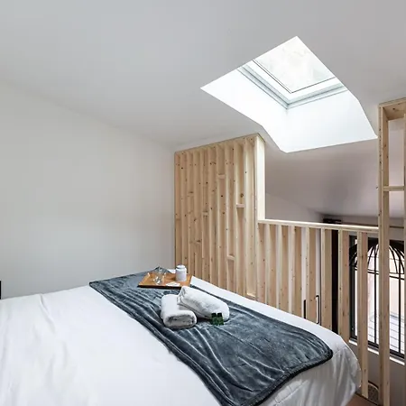 Duplex Climatise Centre Historique *